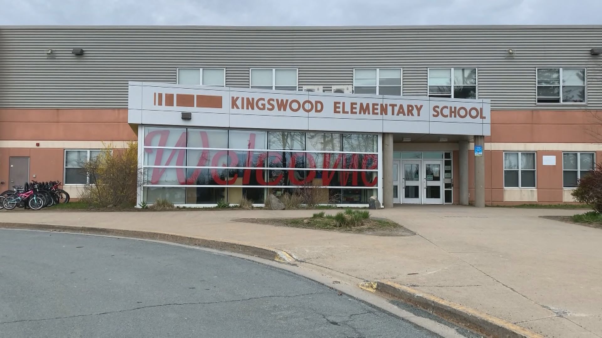 An image of Kingswood Elementary School